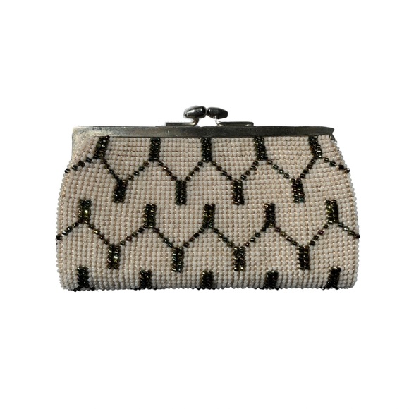 Vintage Beaded Coin Purse - Picture 1 of 5